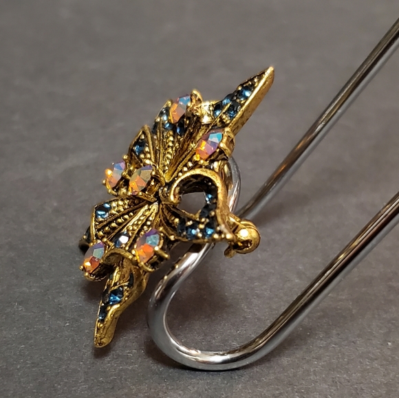 Silver Starrs Star Pin - Picture 8 of 11